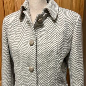 Talbots-gorgeous woven herringbone coat. Size 10P. Tan/gray wool blend. Like new